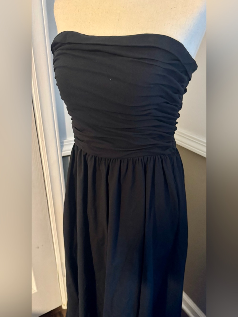 Reformation Lissa Dress — Black Strapless Midi - Picture 5 of 10